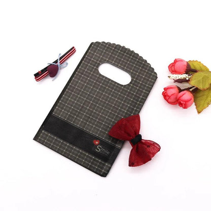 New Fashion Wholesale 50Pcs/Lot 9*15cm Simple Dots Mini Plastic Gift Bag Small Candy Jewelry Packaging Bags With Handles