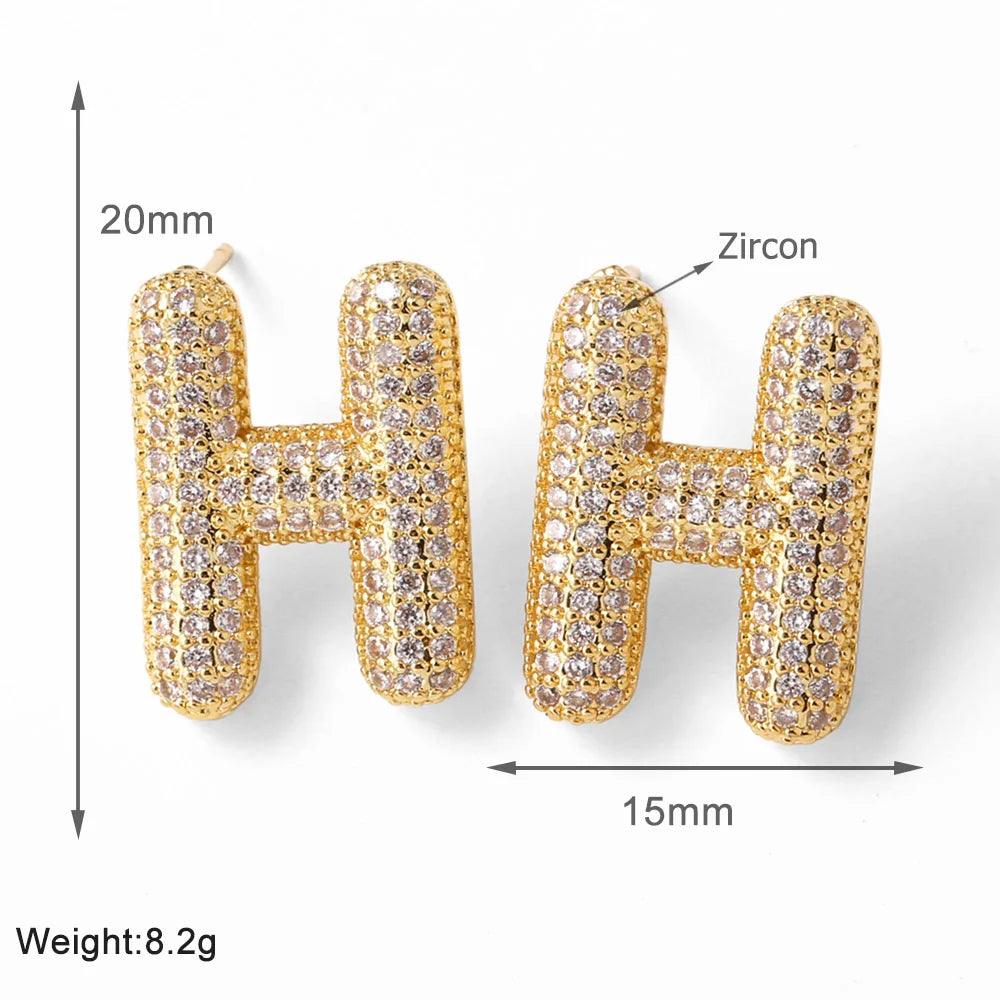 FLOLA Clear Crystal Bubble Letter Earrings for Women Copper Gold Plated Initial Ear Studs Name Jewelry Gifts ersa009