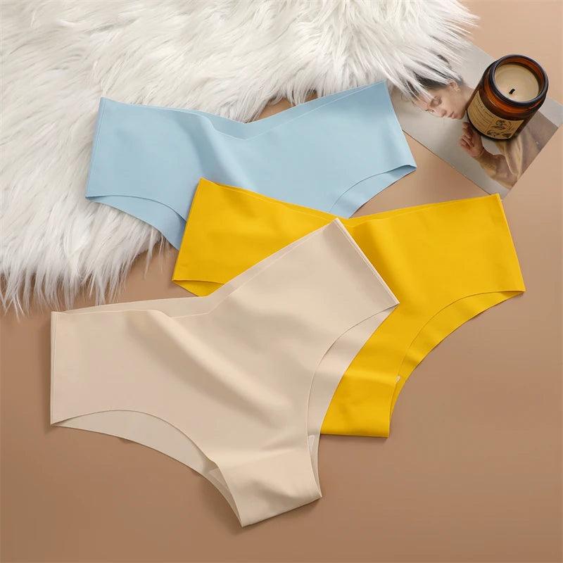 FINETOO 3PCS Ultra-thin Women's Seamless Underwear Panties Sexy V-Shaped Waist Briefs 10 Soild Colours Cozy Stretch Underpants