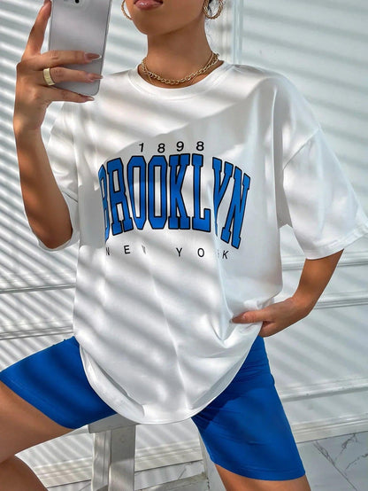 Women T Shirt 1898 Brooklyn York Letter Print Tops Tee Black T-shirt Female Summer T-shirt 90s Graphic Tee Female Cute Tops Tee