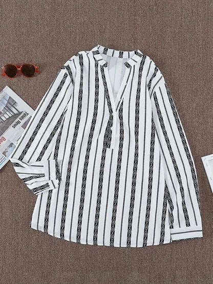 Plus Size Striped Print Blouse, Casual Round Collar Half Sleeve Blouse For Spring, Women's Plus Size Clothing