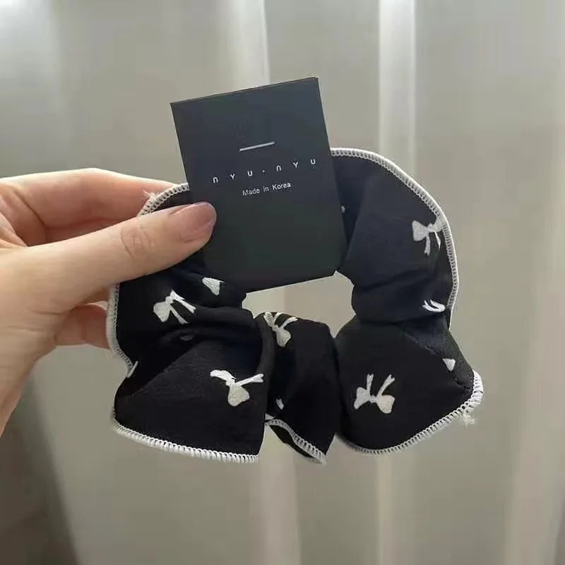 Design Elastic Hair Bands Scarf Women Silk Ponytail Holder Girl Hair Rubber Bundles Hair Tie Black Scrunchies Korean Headdress