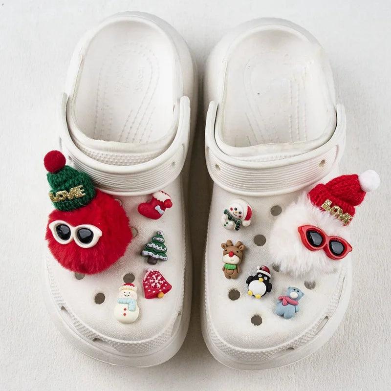 Miniso Christmas Theme Shoes Charms Set Cute Plush Hairball Shoe Decoration Accessories Cartoon Style Shoe Xmas Party Gifts