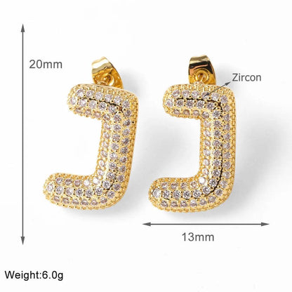 FLOLA Clear Crystal Bubble Letter Earrings for Women Copper Gold Plated Initial Ear Studs Name Jewelry Gifts ersa009