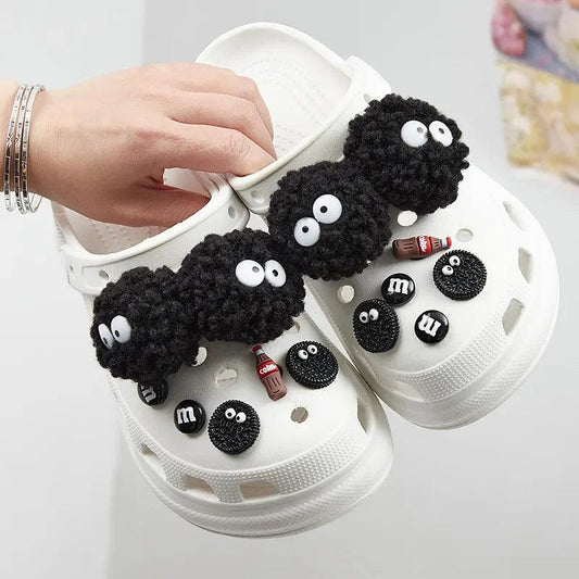 New DIY Black Plush Ball Shoes Charms for Croc  Ball Cute Croc Charms Designer Lovely Croc Accessories All-match Hot Sale