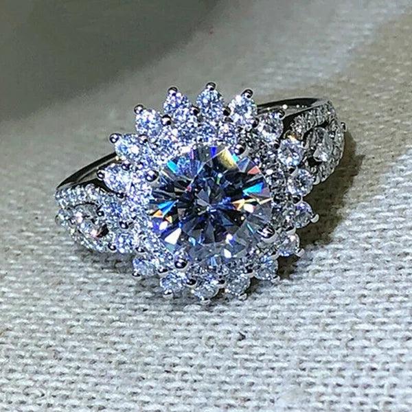 Exquisite Fashion Silver Color Engagement Rings for Women Fashion White Zircon Stones Ring Anniversary Bridal Wedding Jewelry