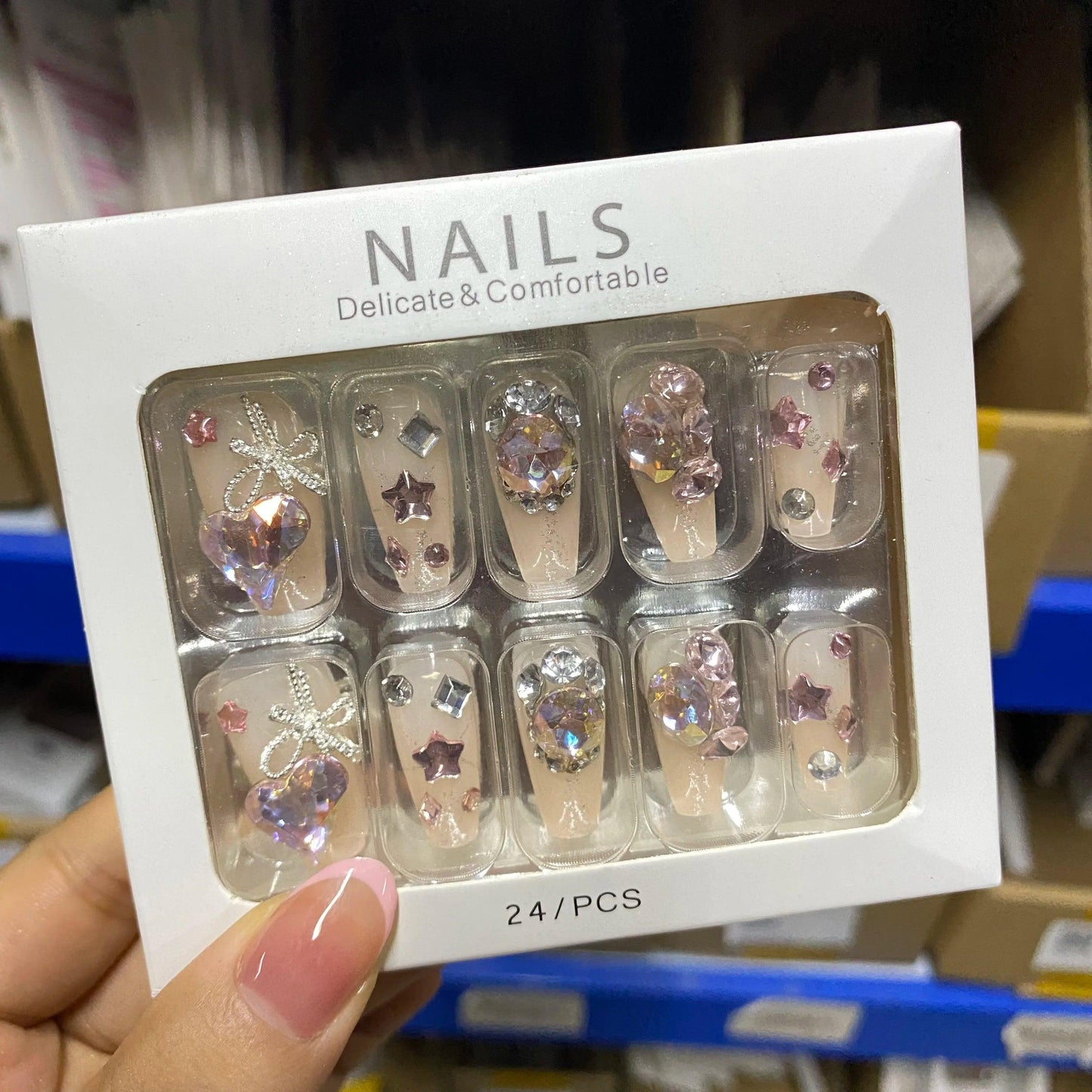 24Pcs Pink Full Diamond Press on Nail Tips Handmade 3D Design Rhinestones Full Cover False Long Coffin Nail Woman DIY Fake Nails