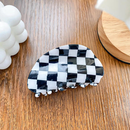 Muweordy 2023 Chessboard Grid Acrylic Hair Clip Simple Hair Claw Clips Contrast Hair Claws Large Clip Hair Accessories for Women