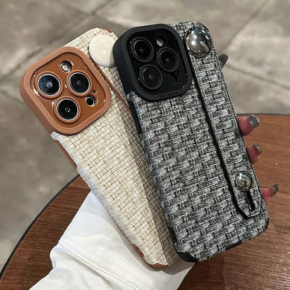 Luxury Weave Pattern Wrist Strap Holder Stand Case For iPhone 15 Pro Max 14 13 12 11 Silicone Camera Protection Shockproof Cover