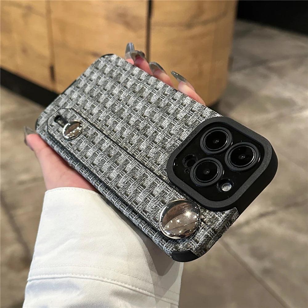 Luxury Weave Pattern Wrist Strap Holder Stand Case For iPhone 15 Pro Max 14 13 12 11 Silicone Camera Protection Shockproof Cover