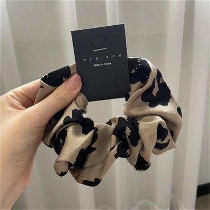 Design Elastic Hair Bands Scarf Women Silk Ponytail Holder Girl Hair Rubber Bundles Hair Tie Black Scrunchies Korean Headdress