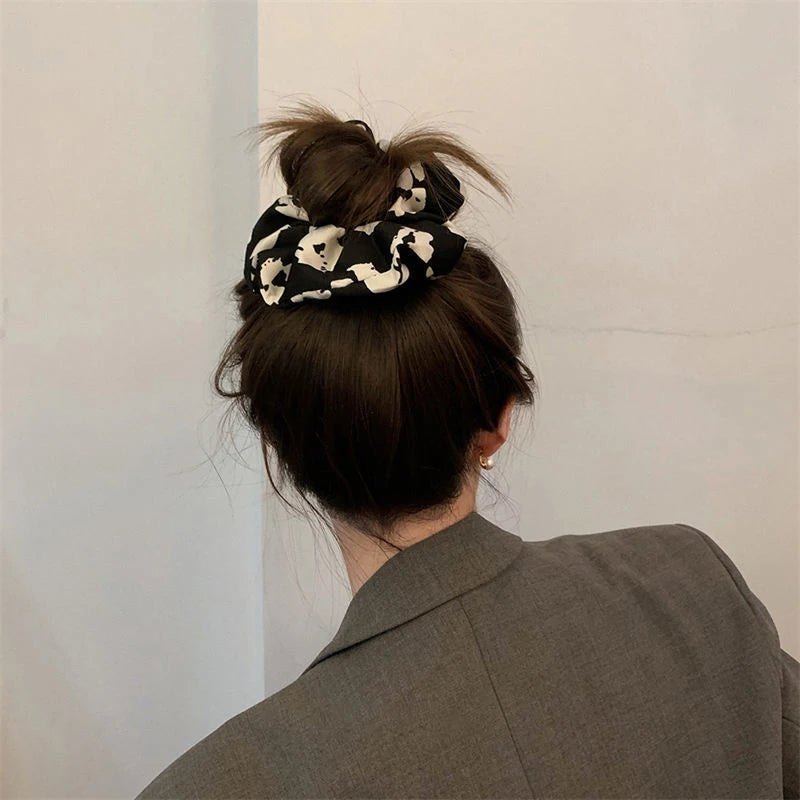 Design Elastic Hair Bands Scarf Women Silk Ponytail Holder Girl Hair Rubber Bundles Hair Tie Black Scrunchies Korean Headdress