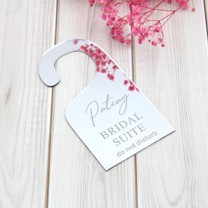 1Pcs Personalized Wedding Do Not Disturb Door Hangers Bridal Suite Hanging Door Sign Customized Bride Name Party Acrylic Decorat