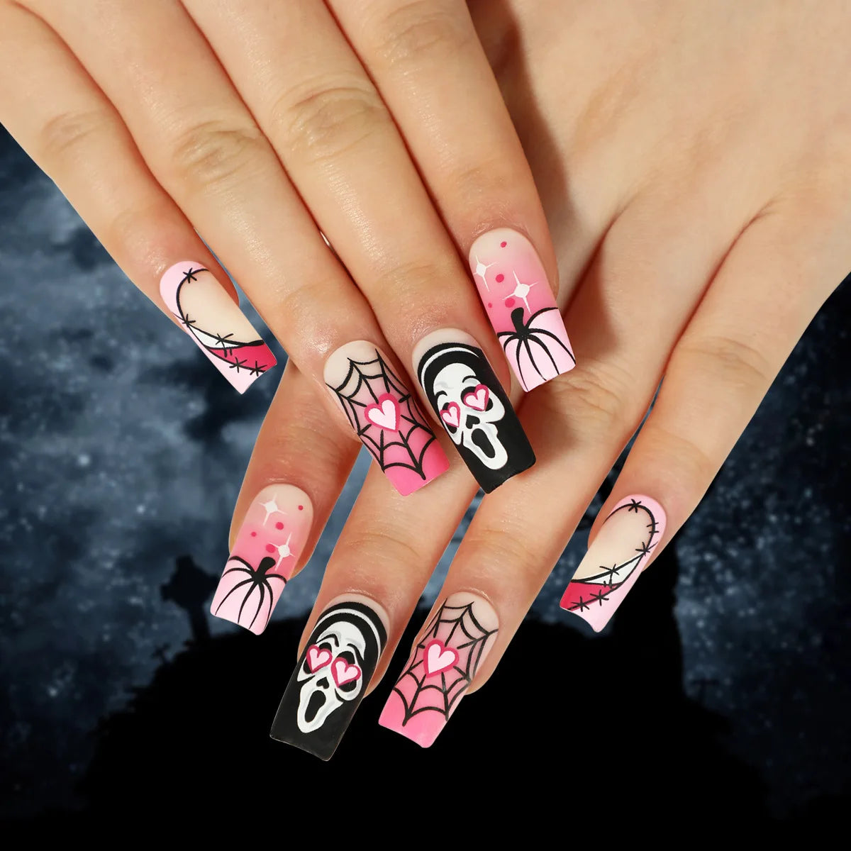 24P/Set Halloween Fake Nails Art Ghost Face Pumpkin Spooky Designer Girls Party Press on Nail Tips Wearable Stick on Nails False