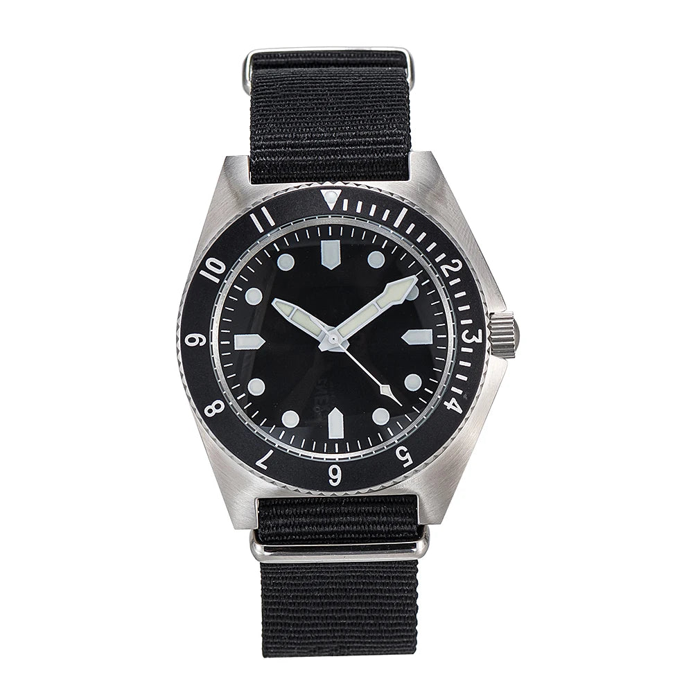 QM "Vietnam" / Platoon US Special Forces UDT Military Men's 300M Diver Super Light C3 Army SM8019BA Without logo Swimming  Watch