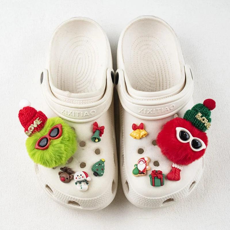 Miniso Christmas Theme Shoes Charms Set Cute Plush Hairball Shoe Decoration Accessories Cartoon Style Shoe Xmas Party Gifts