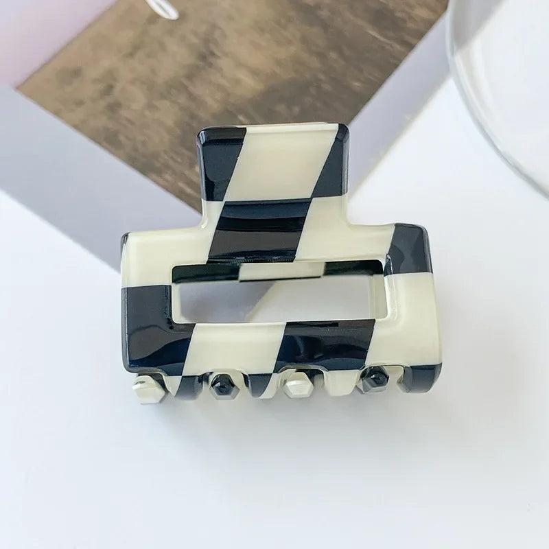 Fashionable Mini Sour Vinegar Geometric Claw Clip Women's Exquisite Half Tie Hair Side Clip Simple and Versatile Shark Clip