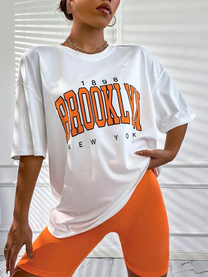 Women T Shirt 1898 Brooklyn York Letter Print Tops Tee Black T-shirt Female Summer T-shirt 90s Graphic Tee Female Cute Tops Tee