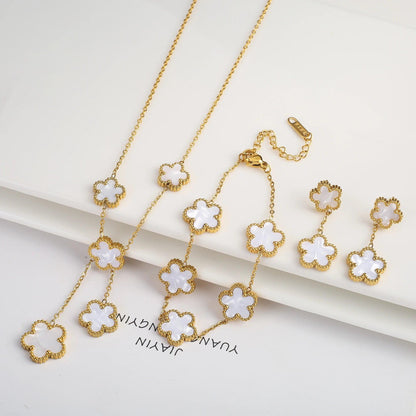 3Pcs 18k Gold-Plated Five-Leaf Flower Necklace Earrings Bracelet Jewelry Set For Woman Fashion Party Jewelry Daily Wear Clover