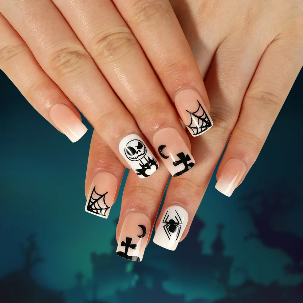 24P/Set Halloween Fake Nails Art Ghost Face Pumpkin Spooky Designer Girls Party Press on Nail Tips Wearable Stick on Nails False